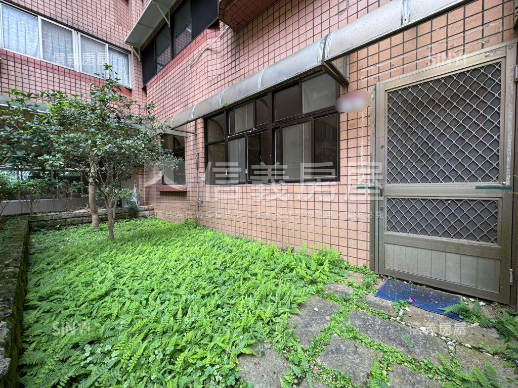 近交流道雙層雙宅雙車位房屋室內格局與周邊環境