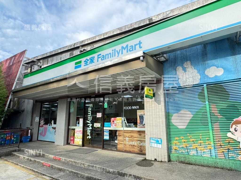 近交流道雙層雙宅雙車位房屋室內格局與周邊環境