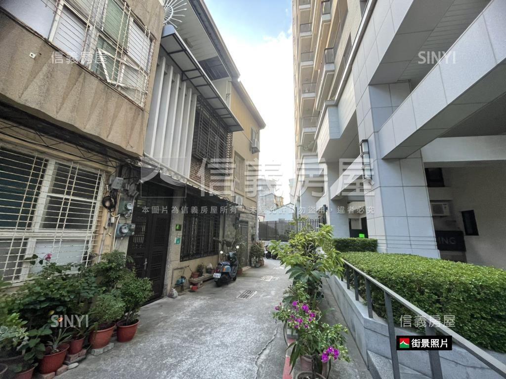 正民權路百坪商業店面房屋室內格局與周邊環境