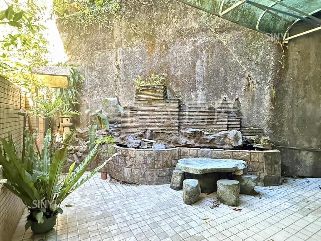 信義龍門庭院美宅房屋室內格局與周邊環境