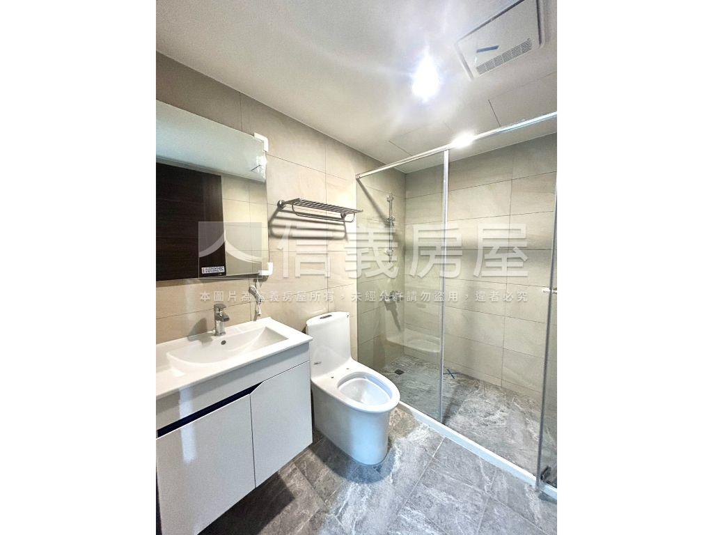 鵬躍序面中庭露臺房屋室內格局與周邊環境