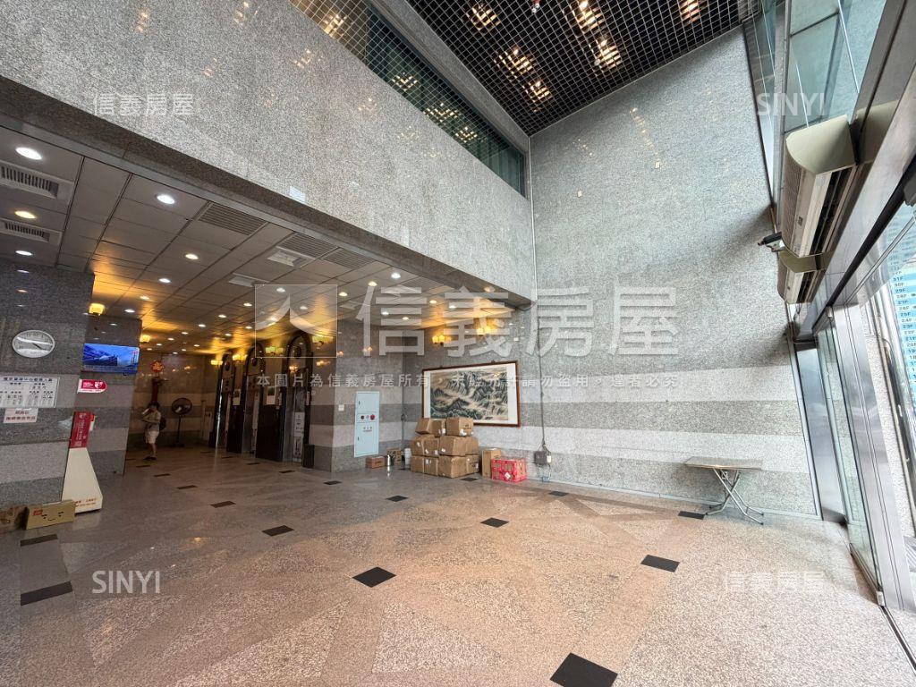 可看｜頂級地段｜環宇商辦房屋室內格局與周邊環境