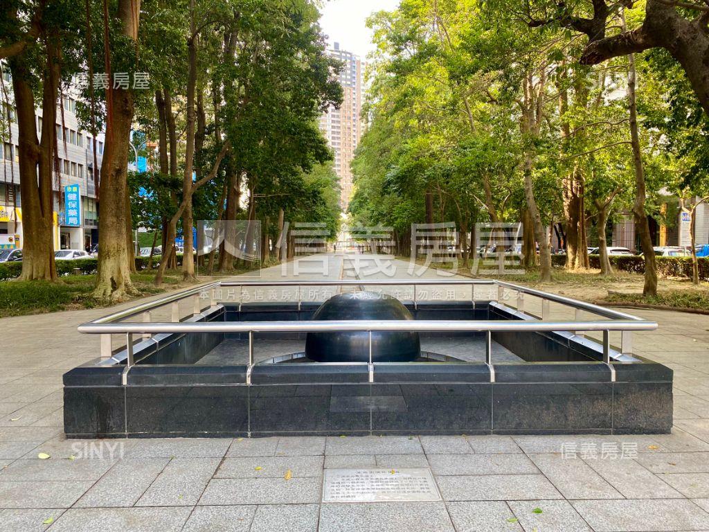 科博植物園店面＋坡平車位房屋室內格局與周邊環境