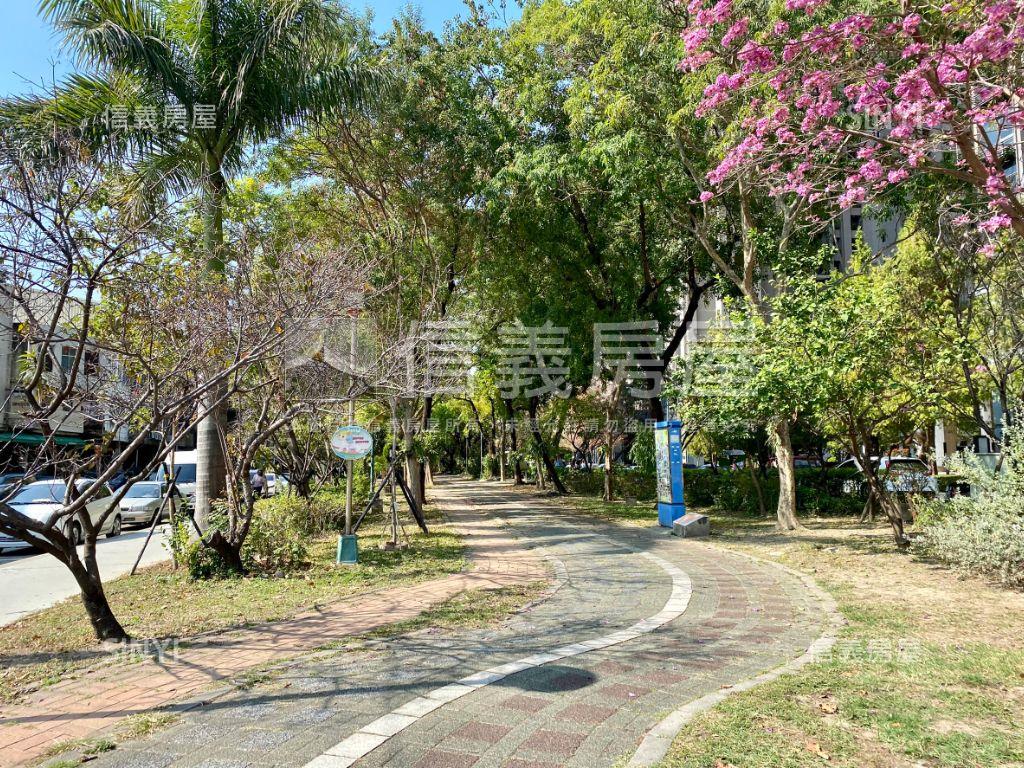 科博植物園店面＋坡平車位房屋室內格局與周邊環境