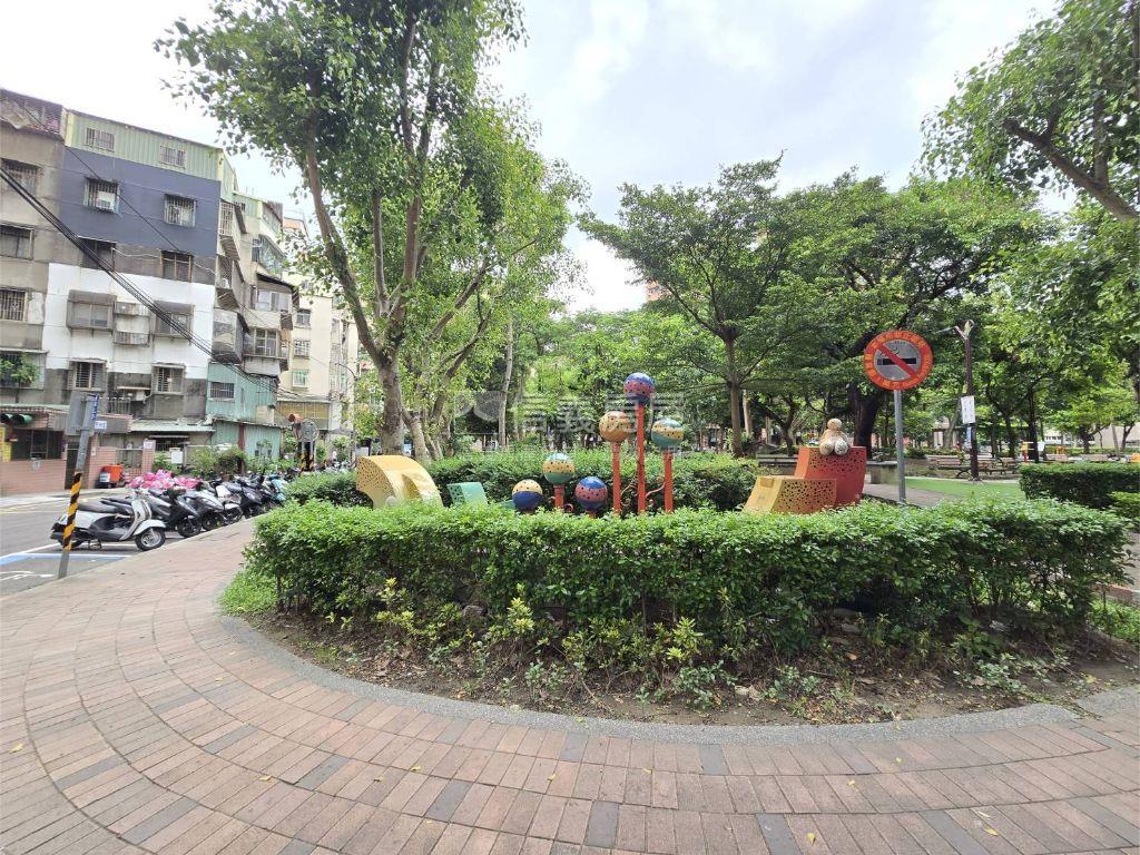 黃城公園大莊家優質屋房屋室內格局與周邊環境
