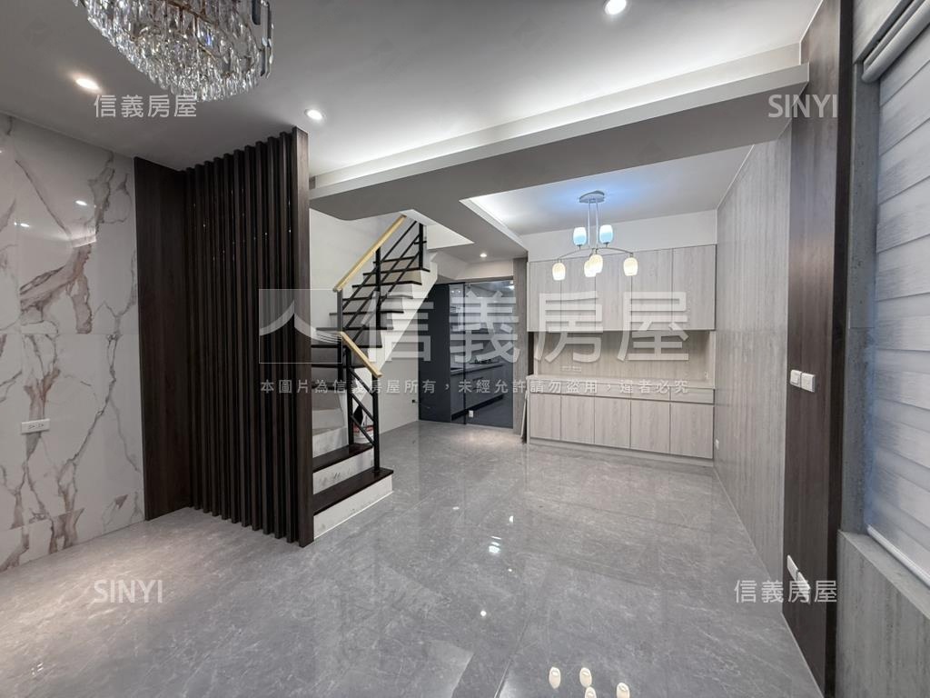 未來捷運☆和風透天房屋室內格局與周邊環境