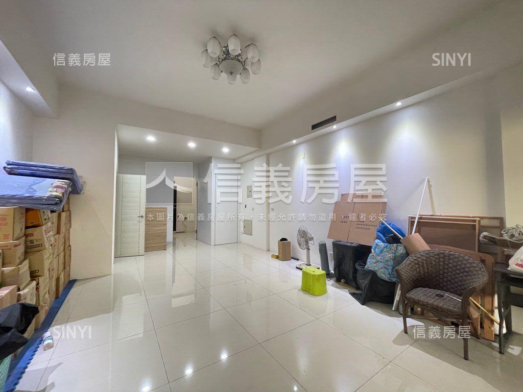 商６０旁安西角窗雙車墅房屋室內格局與周邊環境