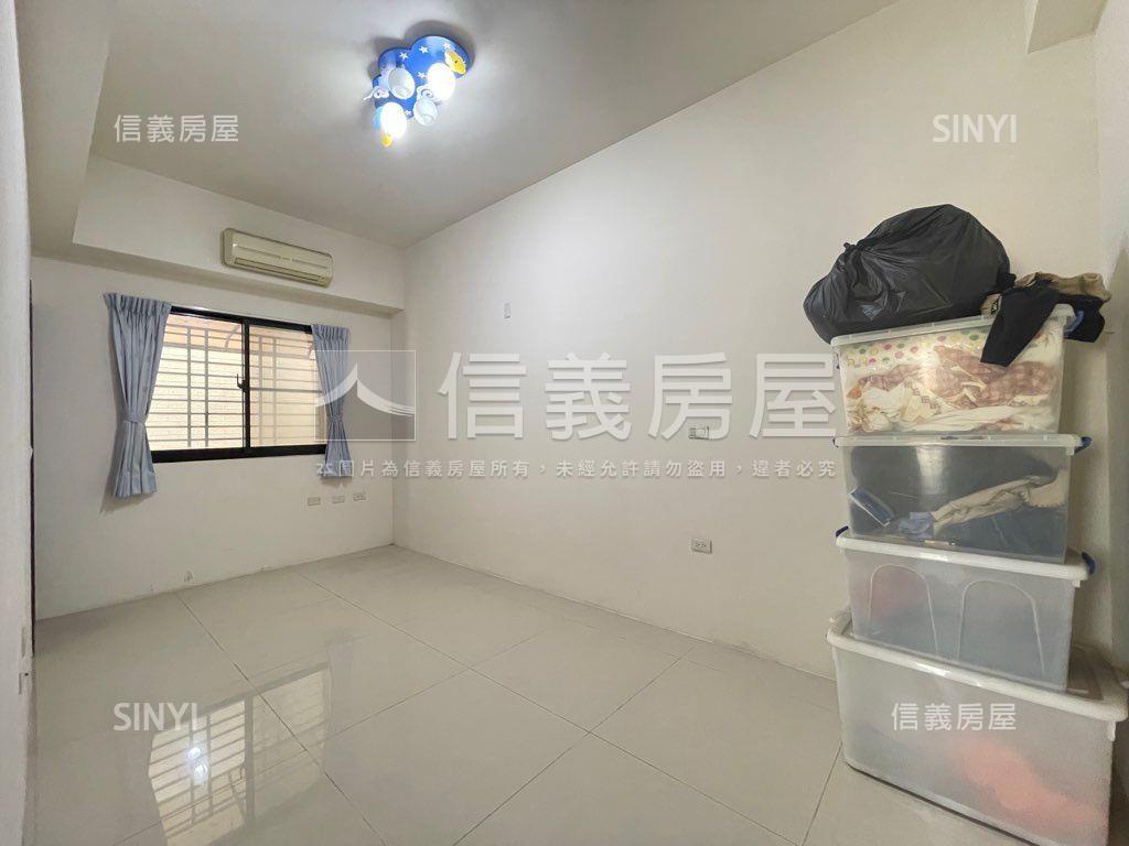 商６０旁安西角窗雙車墅房屋室內格局與周邊環境