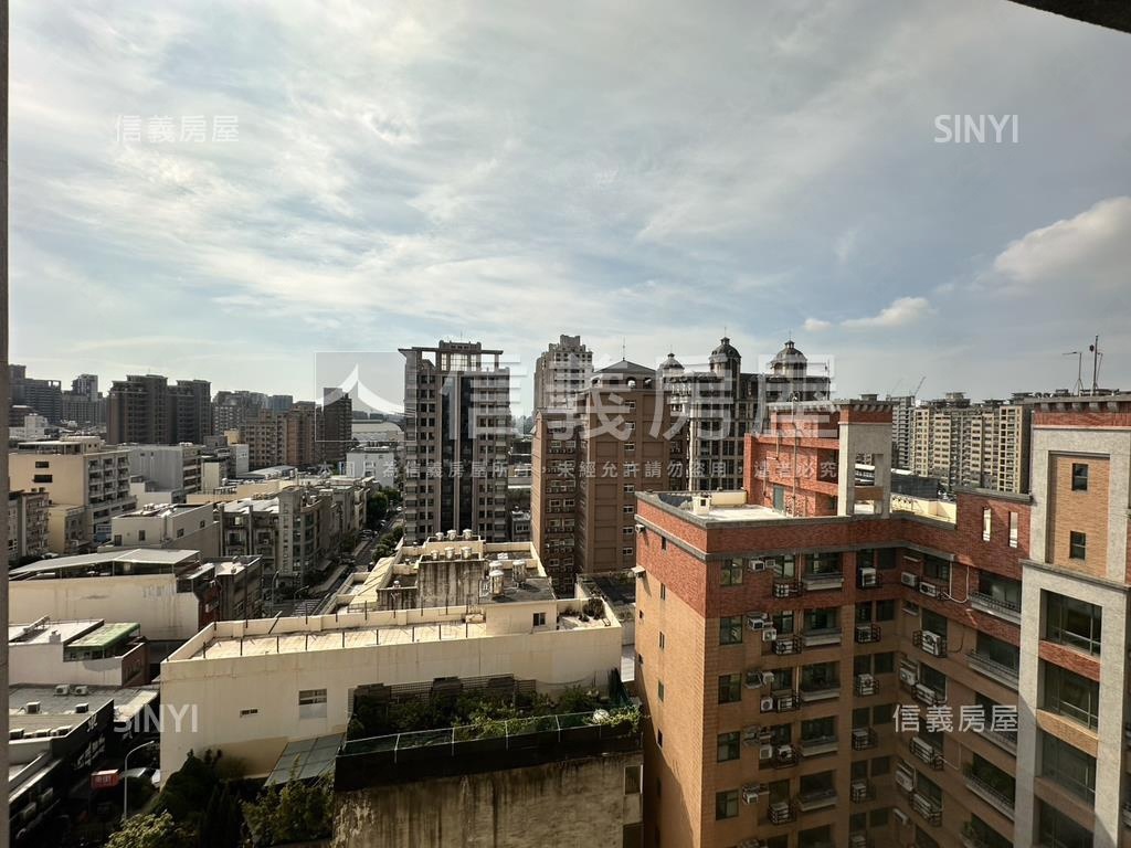 專任大任經典裝潢美屋房屋室內格局與周邊環境