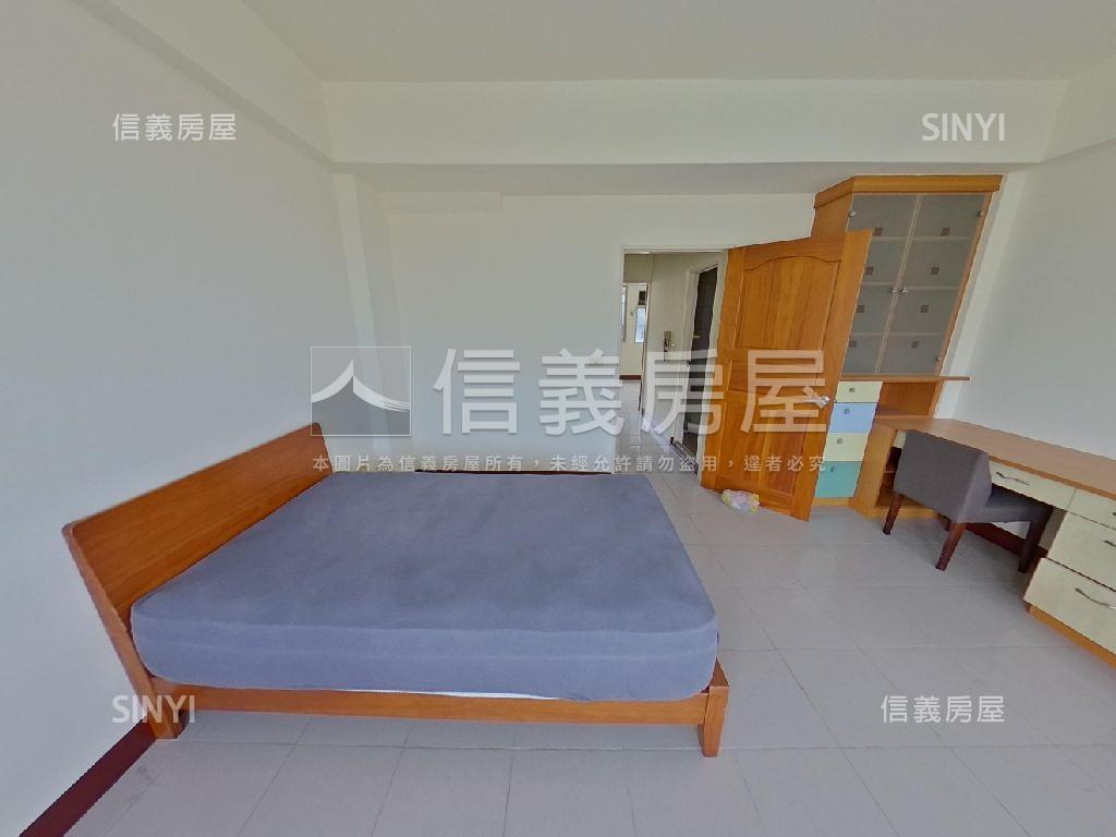 近７４靜謐美透房屋室內格局與周邊環境