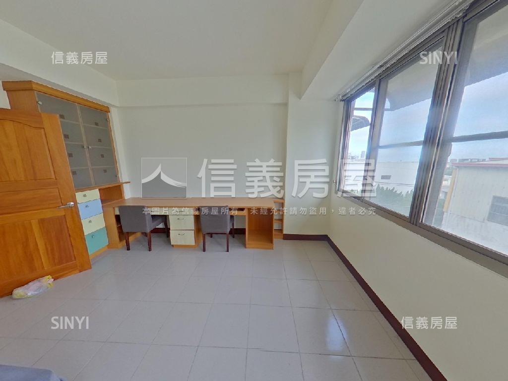 近７４靜謐美透房屋室內格局與周邊環境
