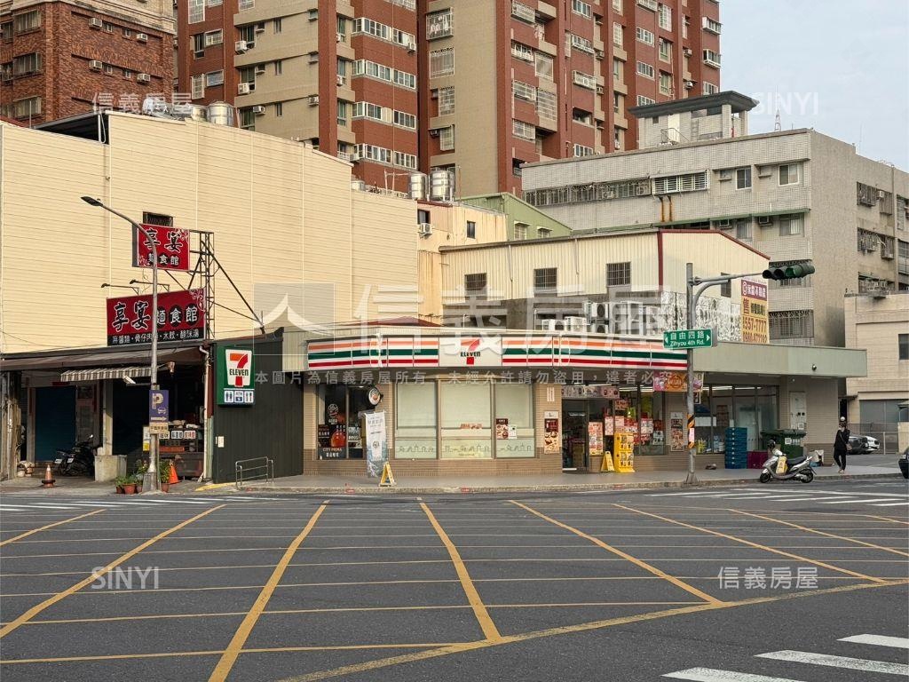 高鐵荷韻陽台進出三房平車房屋室內格局與周邊環境