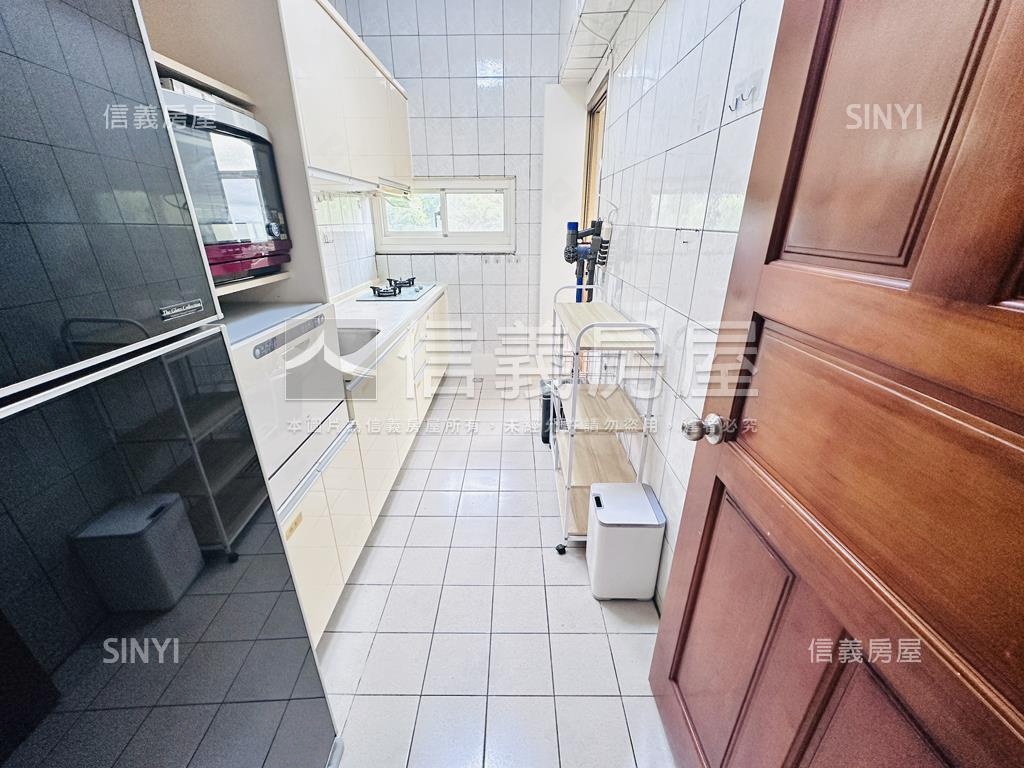 專委湖濱特區大３房平車房屋室內格局與周邊環境