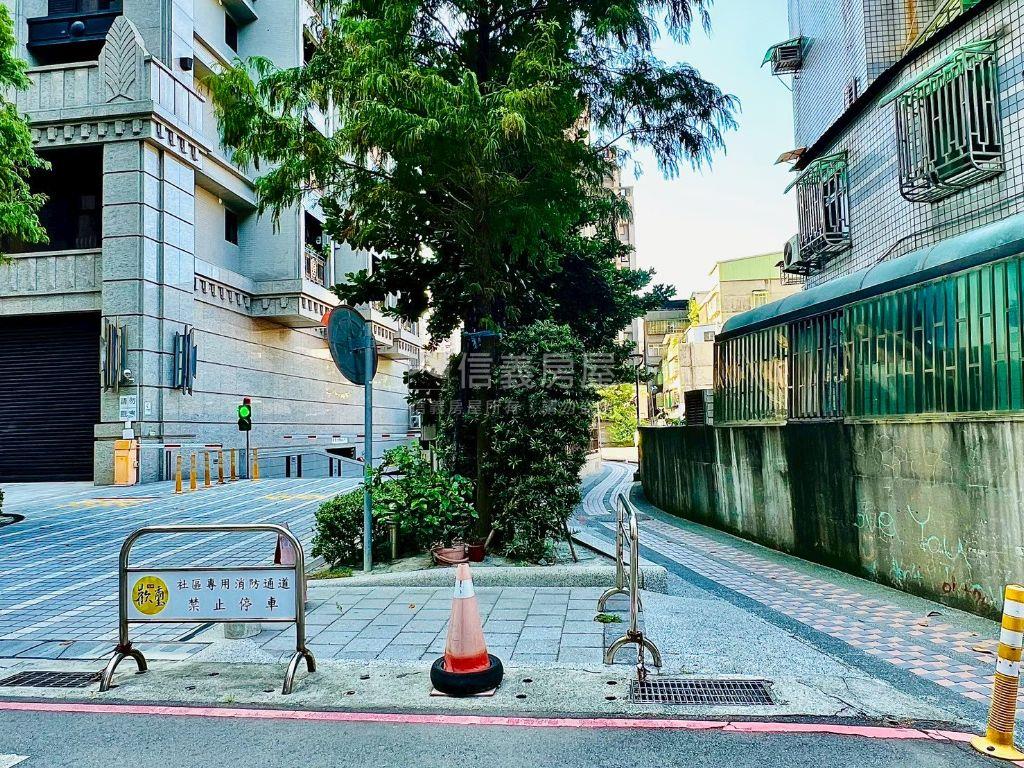歡璽桂冠小資美屋房屋室內格局與周邊環境