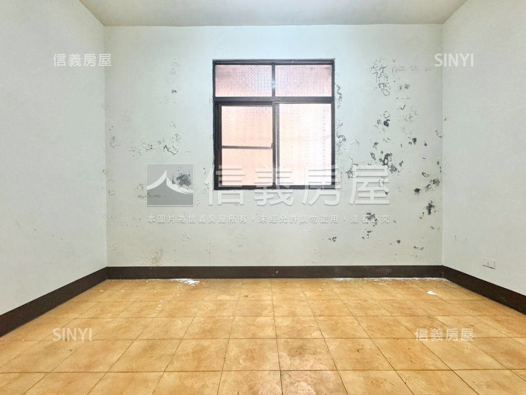 近文藻舒適美巷透房屋室內格局與周邊環境