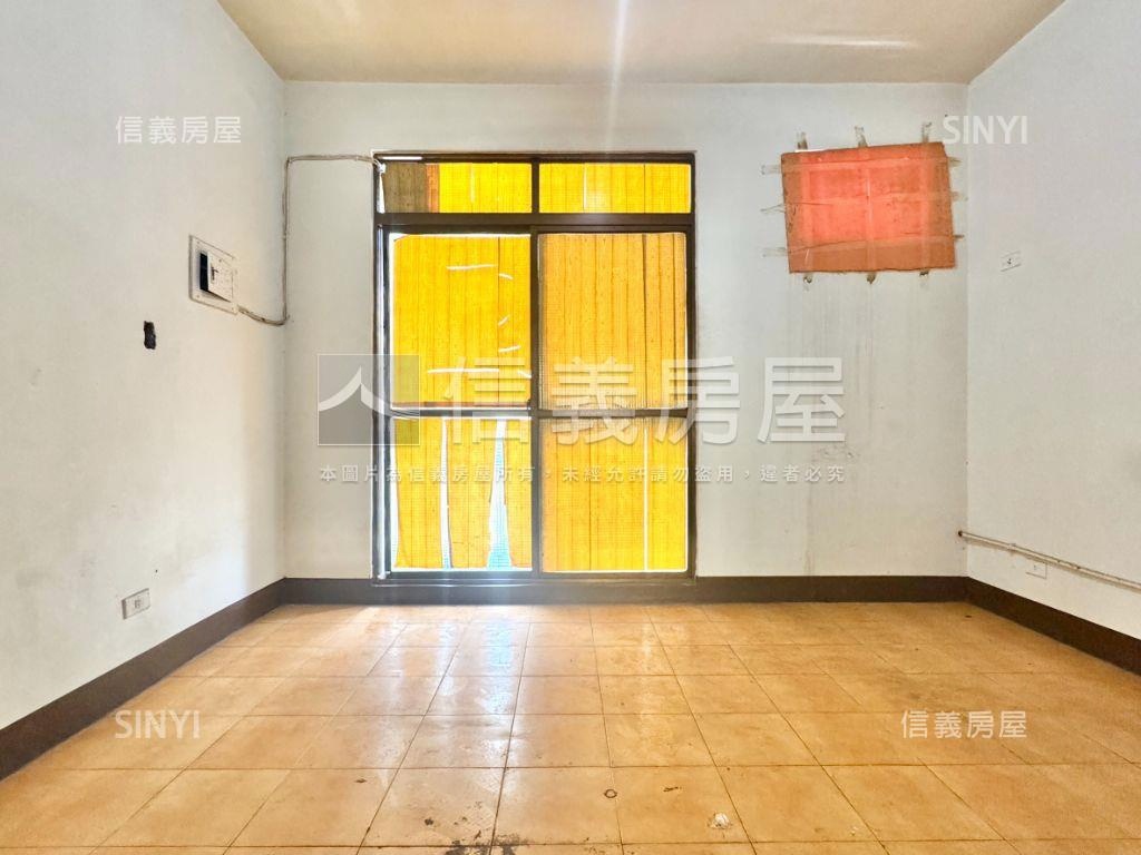近文藻舒適美巷透房屋室內格局與周邊環境
