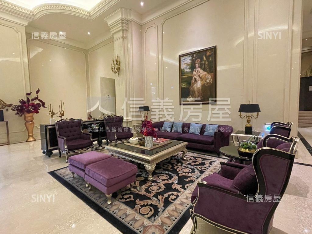 赫里翁臻愛高樓二房車位房屋室內格局與周邊環境