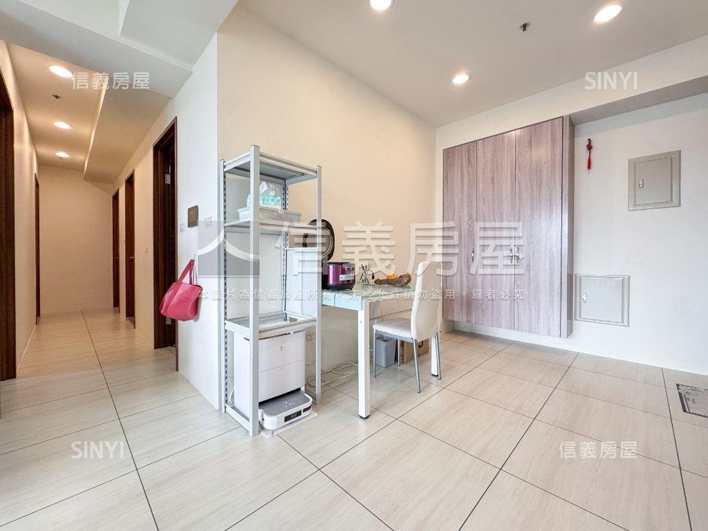 星都心視野三房雙車位房屋室內格局與周邊環境