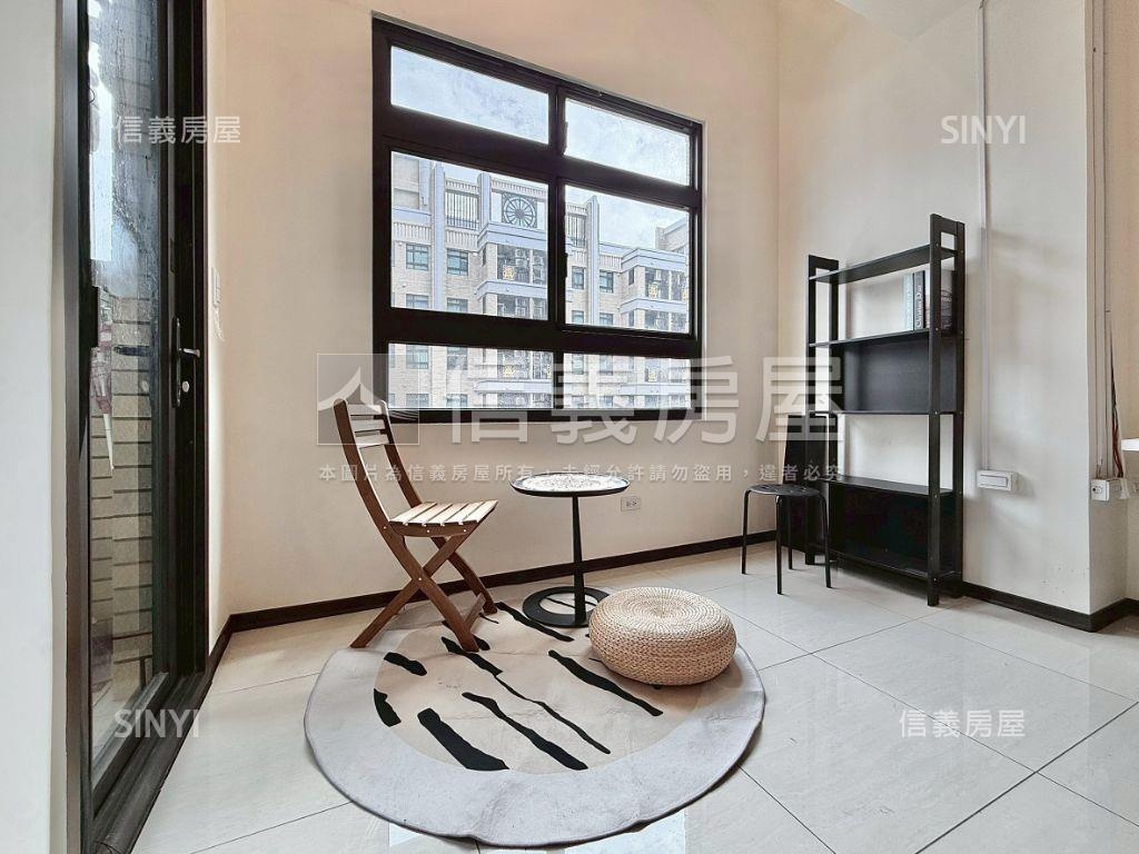 微笑之心精美一房附車位房屋室內格局與周邊環境