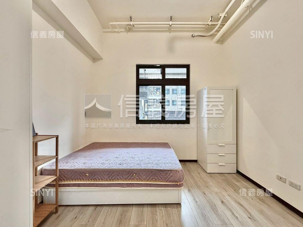 微笑之心精美一房附車位房屋室內格局與周邊環境