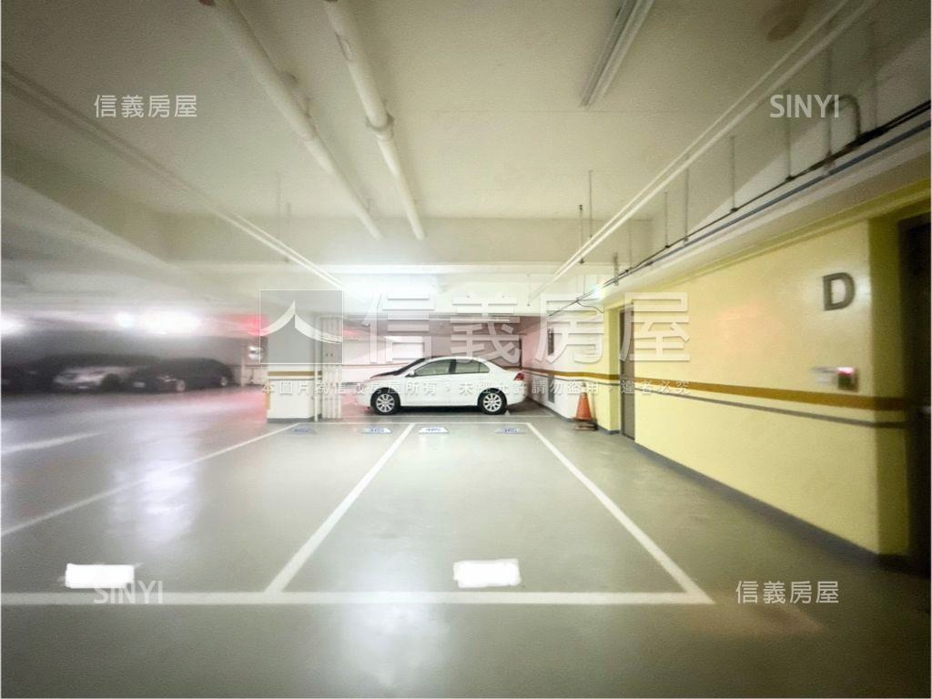 微笑之心精美一房附車位房屋室內格局與周邊環境