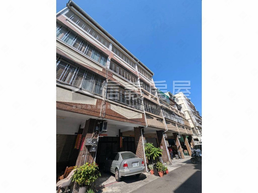 近大里高中活路透天房屋室內格局與周邊環境