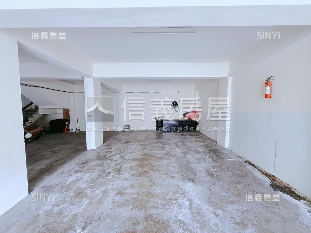 稀有釋出！２樓公寓附平車房屋室內格局與周邊環境