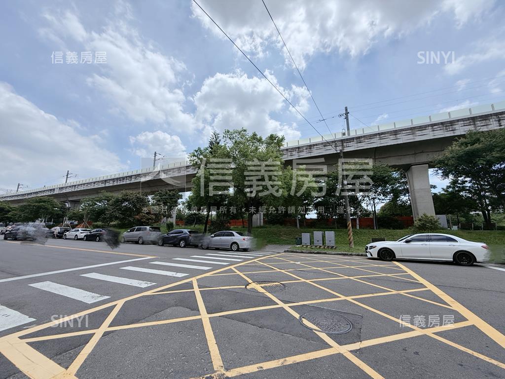 稀有釋出！２樓公寓附平車房屋室內格局與周邊環境