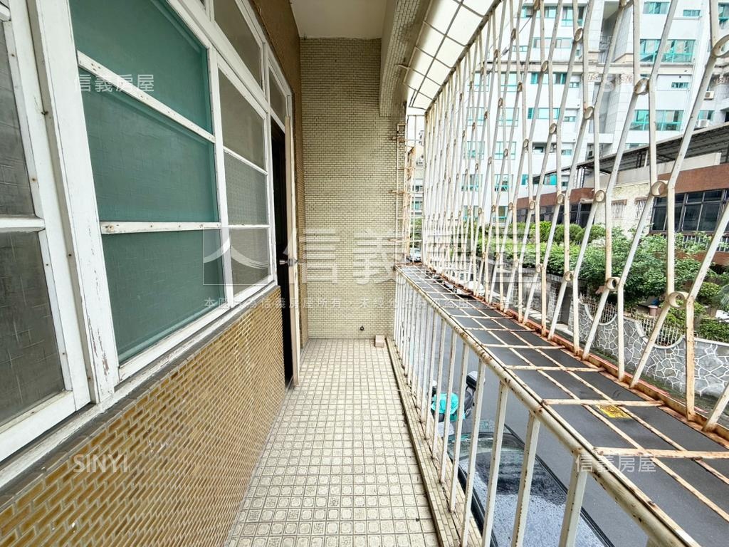 天母高島屋旁面寬透天美宅房屋室內格局與周邊環境