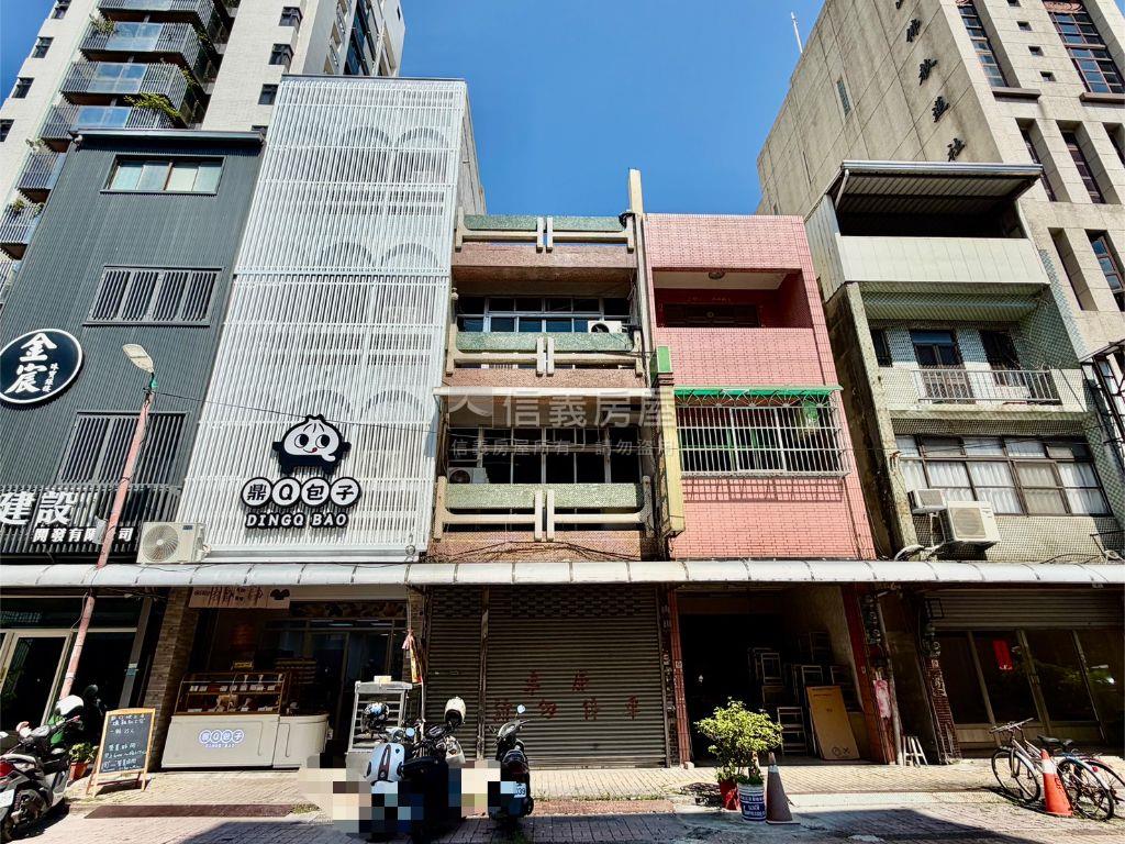 鳳山龍山寺三民路正路金店房屋室內格局與周邊環境
