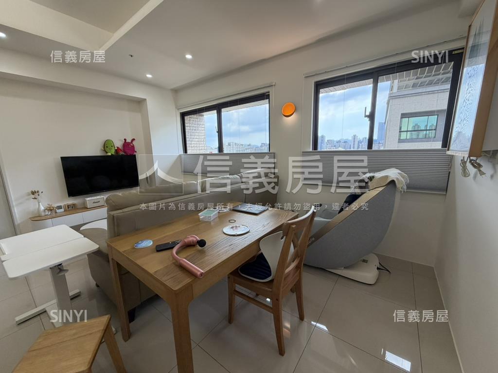 邊間高樓景觀兩房稀有釋出房屋室內格局與周邊環境