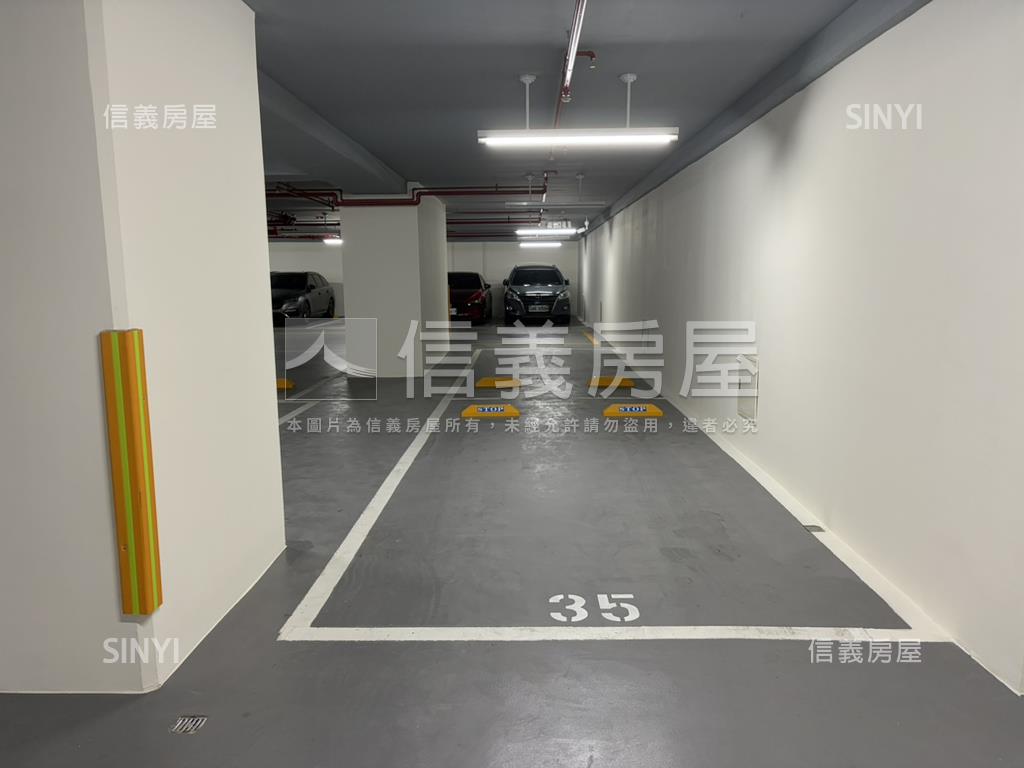 邊間高樓景觀兩房稀有釋出房屋室內格局與周邊環境