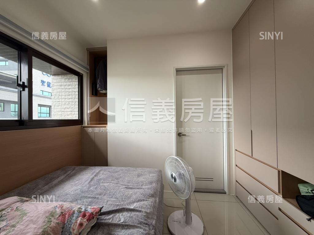 邊間高樓景觀兩房稀有釋出房屋室內格局與周邊環境