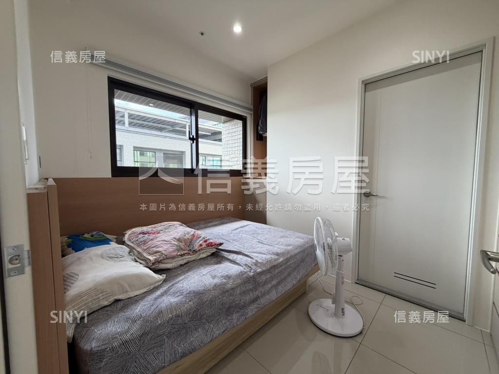 邊間高樓景觀兩房稀有釋出房屋室內格局與周邊環境