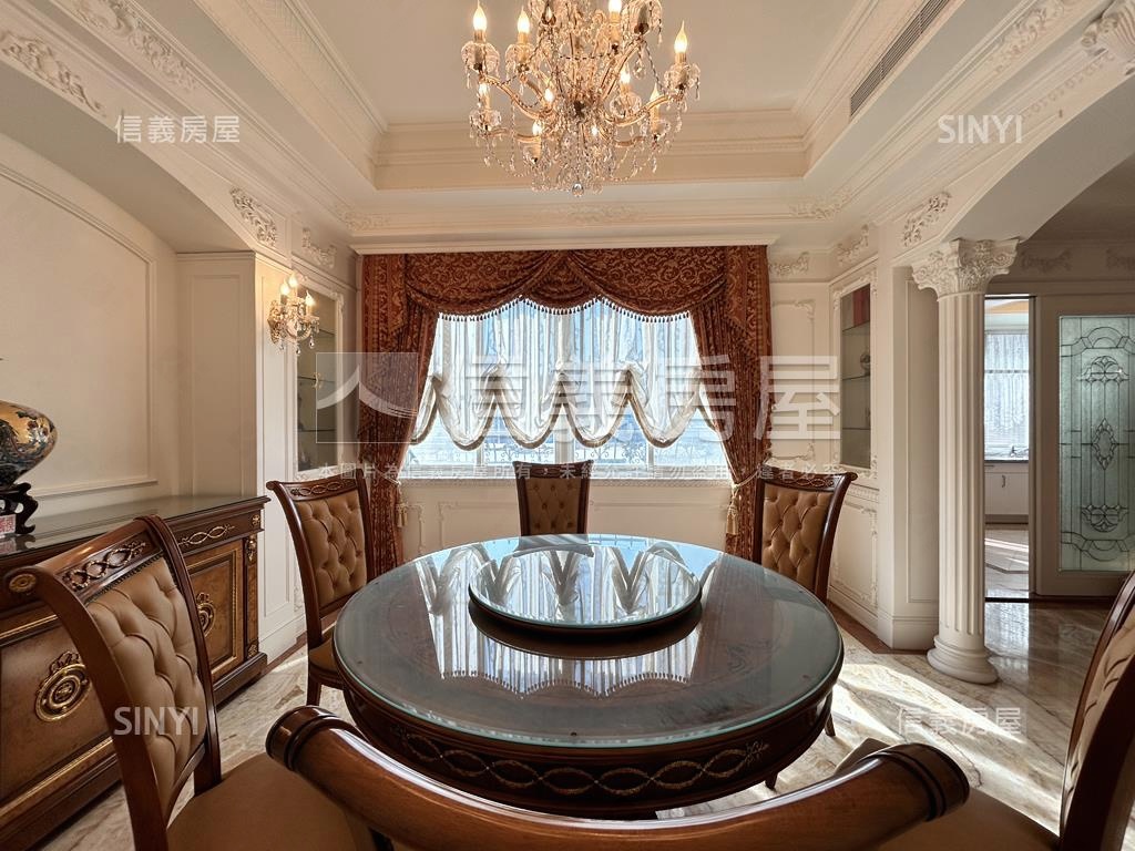 首府之巔．法式古典樓中樓房屋室內格局與周邊環境