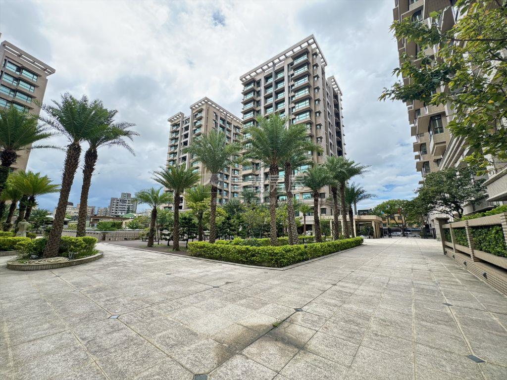 杜拜邊間採光優質三房房屋室內格局與周邊環境