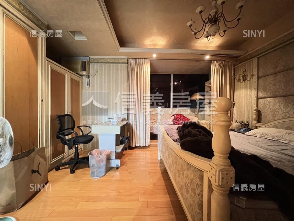 八期歐鄉翠大別墅好停車房屋室內格局與周邊環境