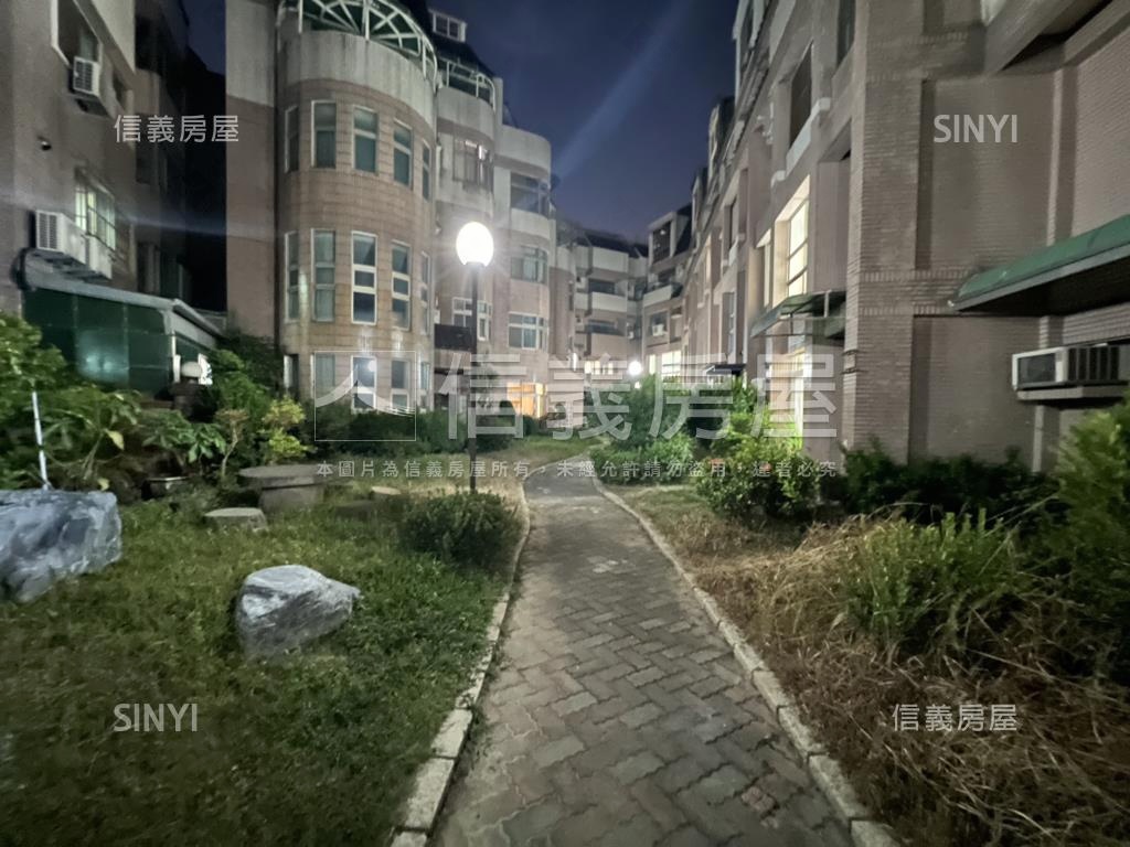 八期歐鄉翠大別墅好停車房屋室內格局與周邊環境