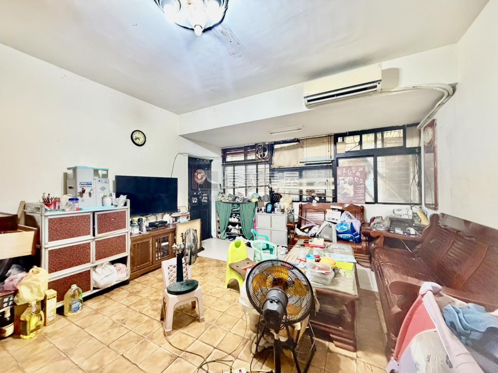 富邦優質公寓二樓房屋室內格局與周邊環境