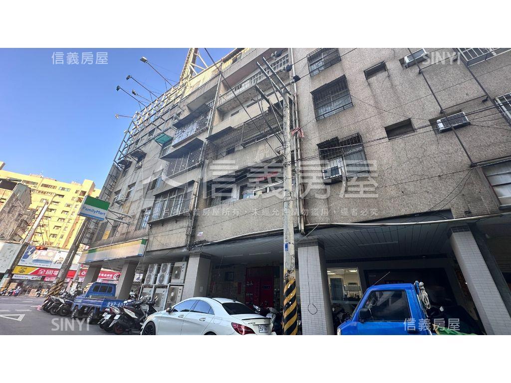 水湳正中清路順向霸氣角店房屋室內格局與周邊環境