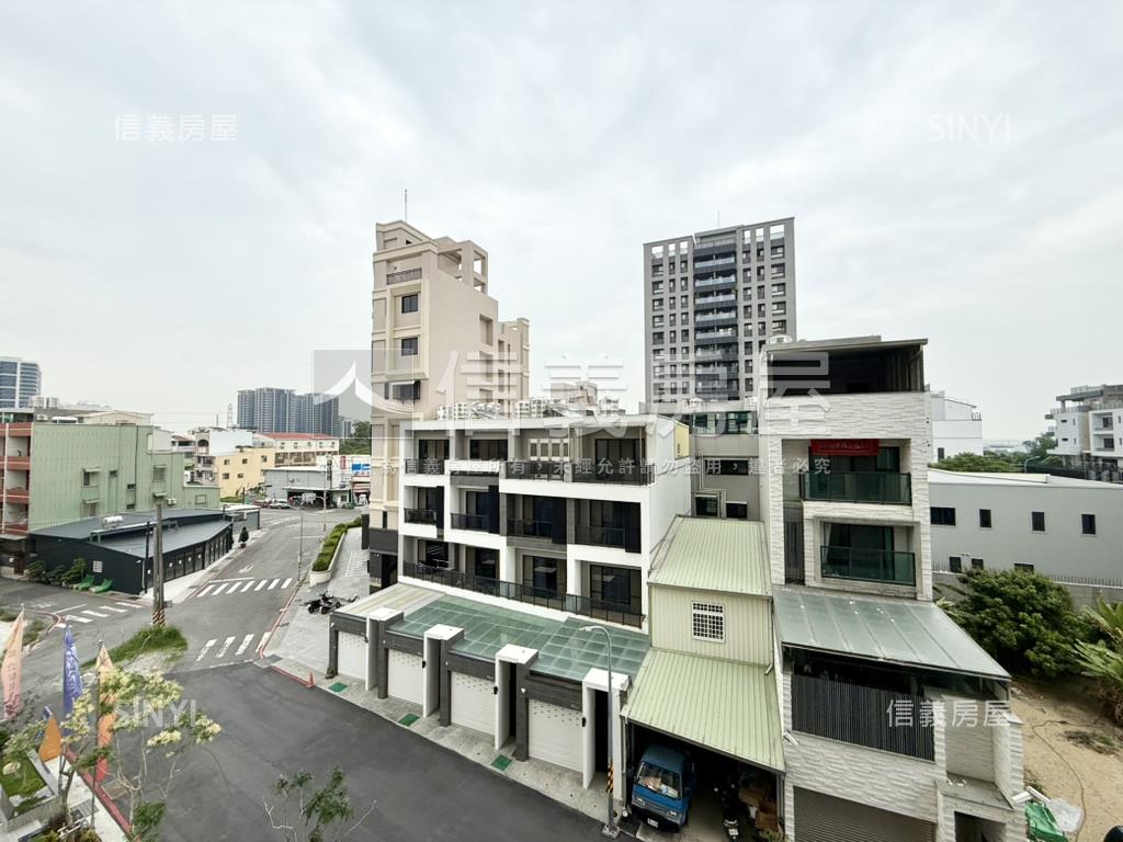 東區全新貝森朵夫兩房車位房屋室內格局與周邊環境