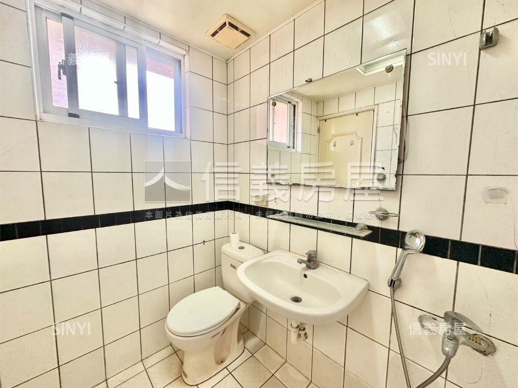 五期近捷運低總價３房平車房屋室內格局與周邊環境