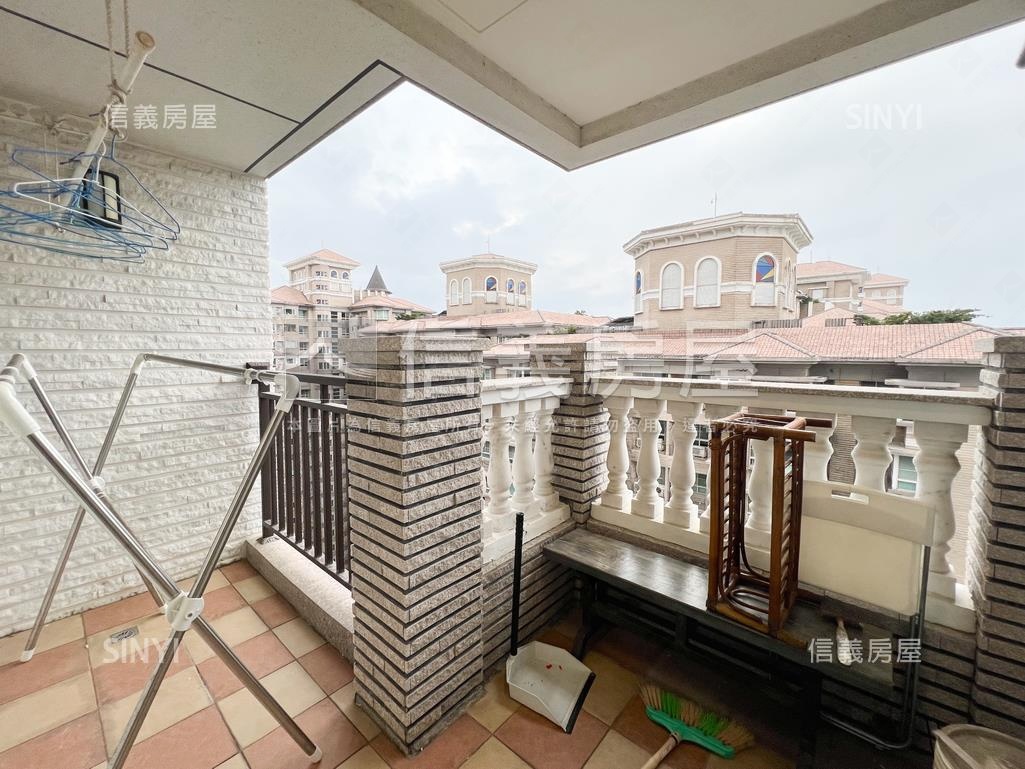 稀有四季之旅高樓美景四房房屋室內格局與周邊環境