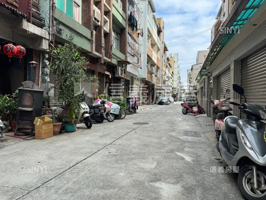 近文化中心公寓二樓房屋室內格局與周邊環境