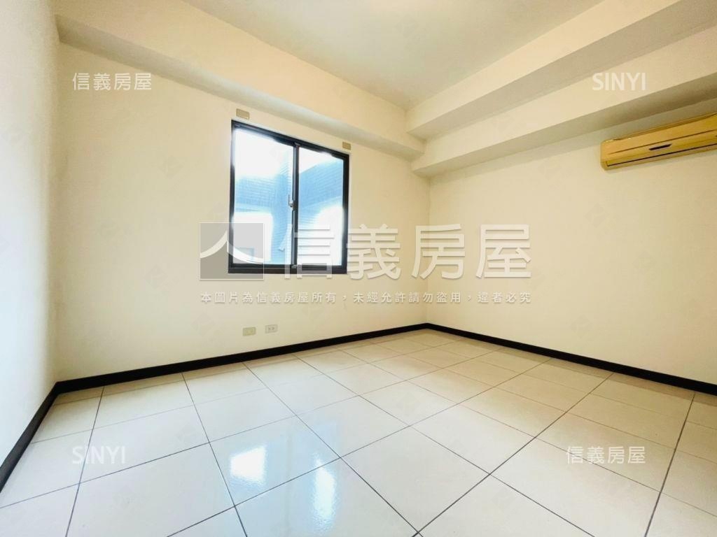 匯泰當代電梯大三房房屋室內格局與周邊環境