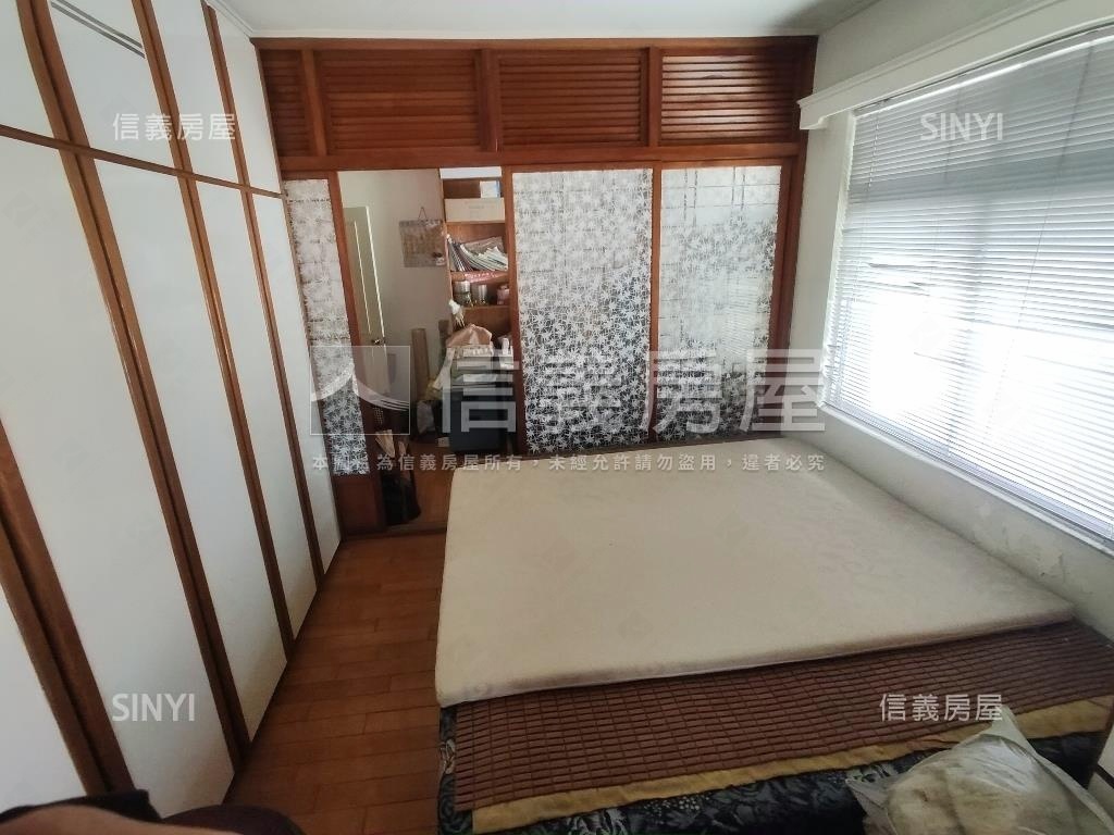 民生頂加公寓房屋室內格局與周邊環境