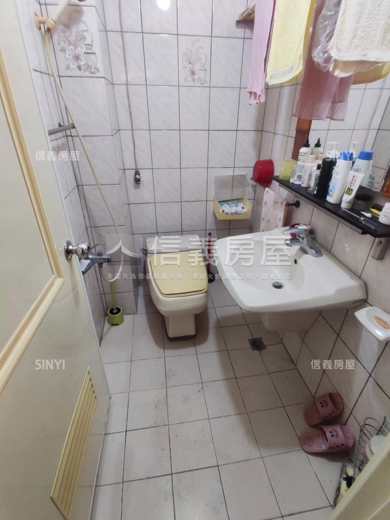 民生頂加公寓房屋室內格局與周邊環境