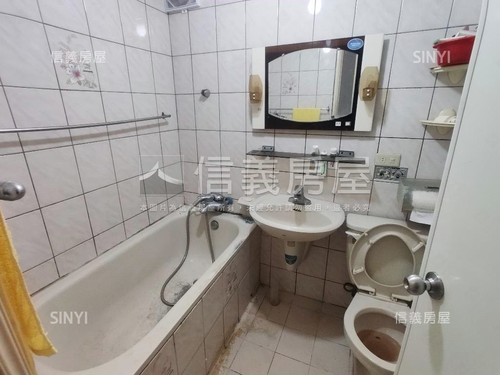 民生頂加公寓房屋室內格局與周邊環境