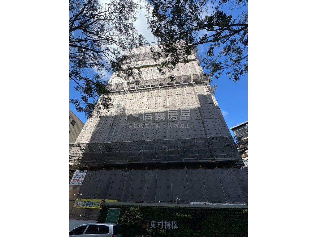 東昀昀Ｃ換約倒數房屋室內格局與周邊環境