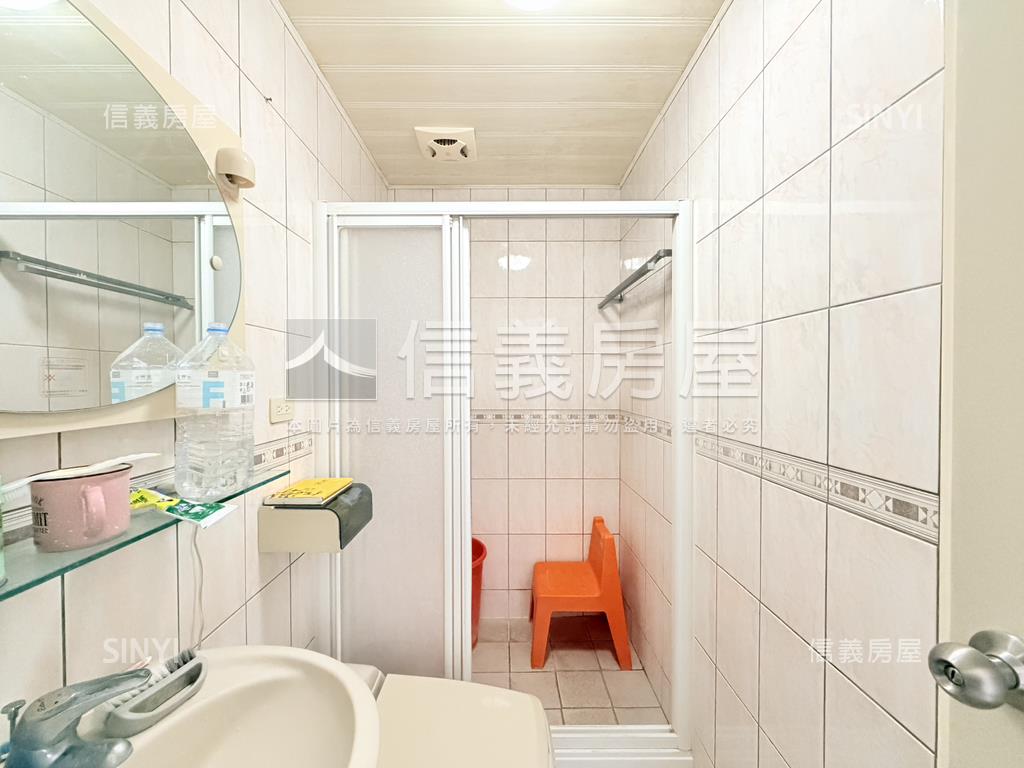 都會公園站方正四房車位房屋室內格局與周邊環境